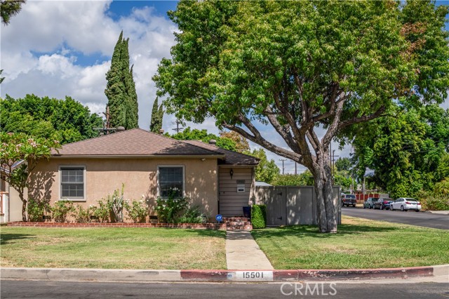 15501 Covello St, Van Nuys, CA 91406