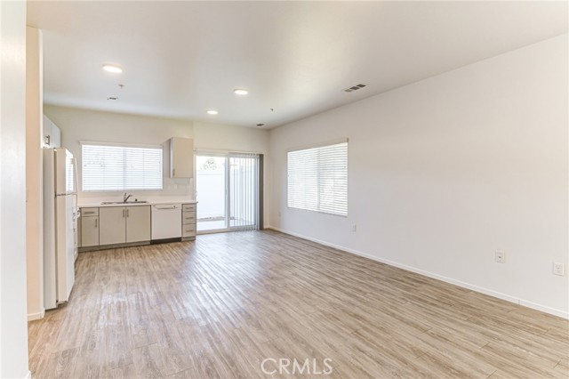 Detail Gallery Image 12 of 24 For 13177 Edgemont #11,  Moreno Valley,  CA 92553 - 2 Beds | 2 Baths