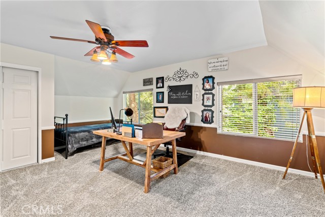 235 Bret Harte Road, Lake Arrowhead CA: https://media.crmls.org/medias/0a5ac665-bc85-41db-b92d-cdbb78db3625.jpg