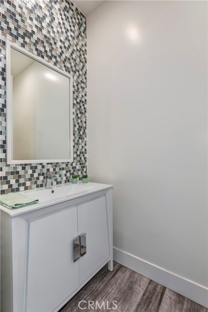 Detail Gallery Image 36 of 47 For 48 57th Pl, Long Beach,  CA 90803 - 5 Beds | 3/1 Baths