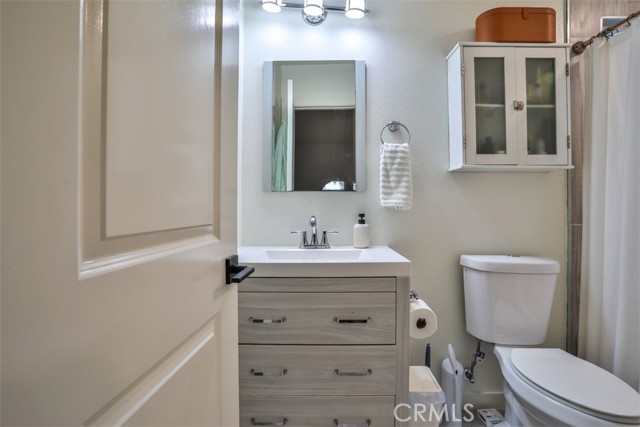 Detail Gallery Image 33 of 41 For 133 S Burnaby Dr, Glendora,  CA 91741 - 3 Beds | 2 Baths