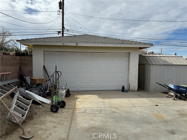 Detail Gallery Image 12 of 17 For 38465 Frontier Ave, Palmdale,  CA 93550 - 3 Beds | 1 Baths