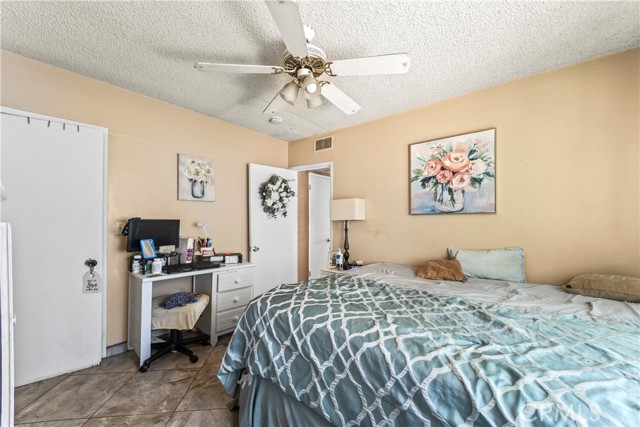 Detail Gallery Image 24 of 31 For 822 Corona, Corona,  CA 92879 - 3 Beds | 2 Baths