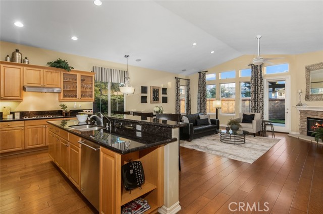 2236 Saratoga Lane, Glendora CA: https://media.crmls.org/medias/0a5b5d82-2f57-4af1-b9cc-dd2ba8e4f0e0.jpg