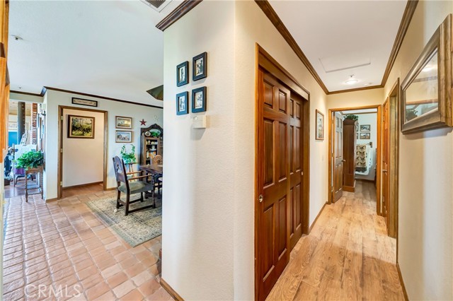 11720 Honeybee Lane, Juniper Hills CA: https://media.crmls.org/medias/0a5b7ce8-f600-405d-aa39-e1245d2a685a.jpg