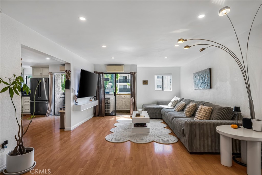 MLS #SR26002317 image #1