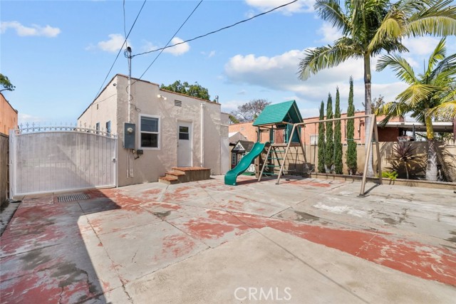 Detail Gallery Image 24 of 32 For 8464 San Miguel Ave, South Gate,  CA 90280 - 2 Beds | 1 Baths