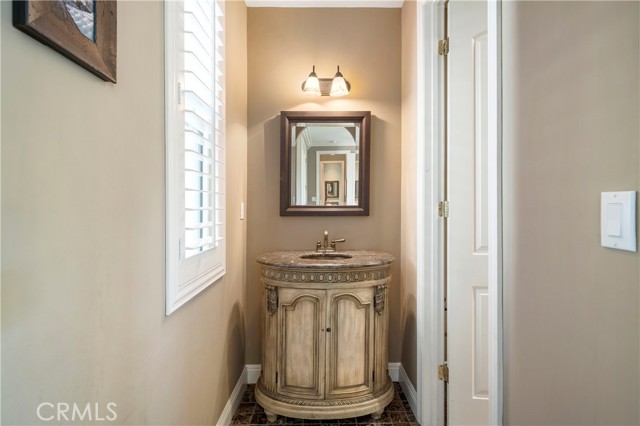42179 Calle Paramo, Murrieta CA: https://media.crmls.org/medias/0a5d4981-c498-4ae5-afec-3700c6e92fe5.jpg