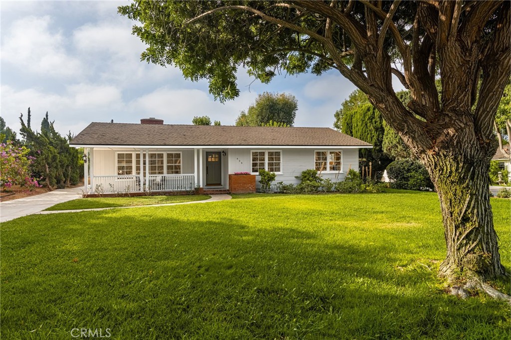 926 W. Valencia Mesa Drive