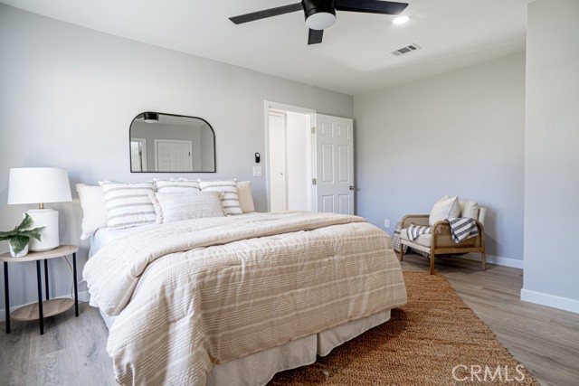 140 S Thompson Street, Hemet CA: https://media.crmls.org/medias/0a5e05d2-17ef-40e4-b764-62ff53919800.jpg