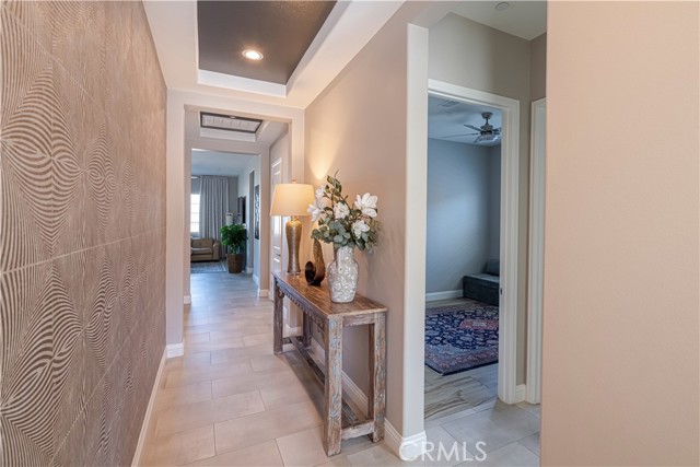 Detail Gallery Image 4 of 30 For 24159 Evesong Dr, Corona,  CA 92883 - 3 Beds | 2 Baths