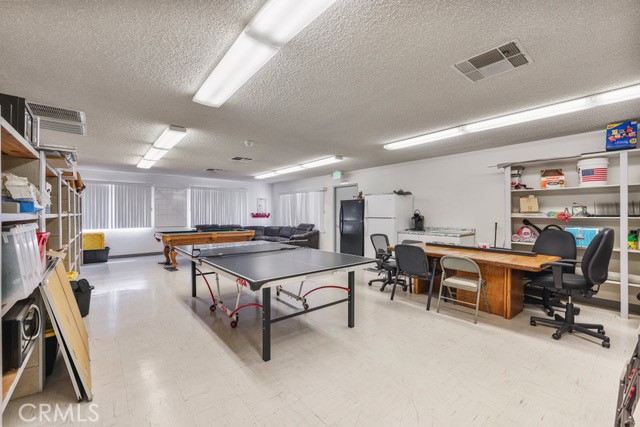 Image 17 of 27 For 9240 Limonite Avenue