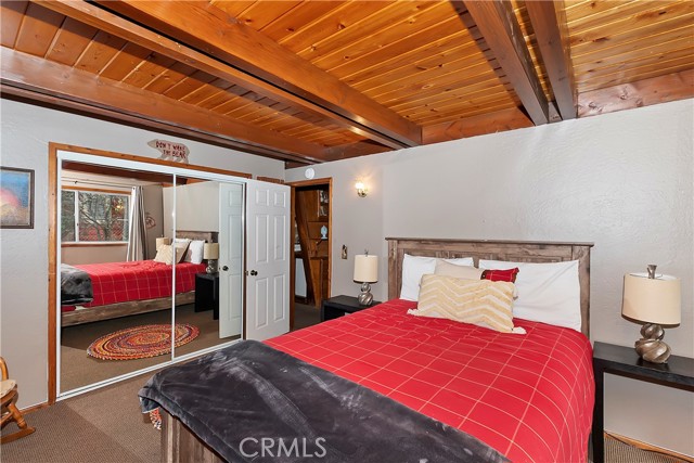 Detail Gallery Image 32 of 46 For 317 W Aeroplane Bld, Big Bear City,  CA 92314 - 4 Beds | 2 Baths