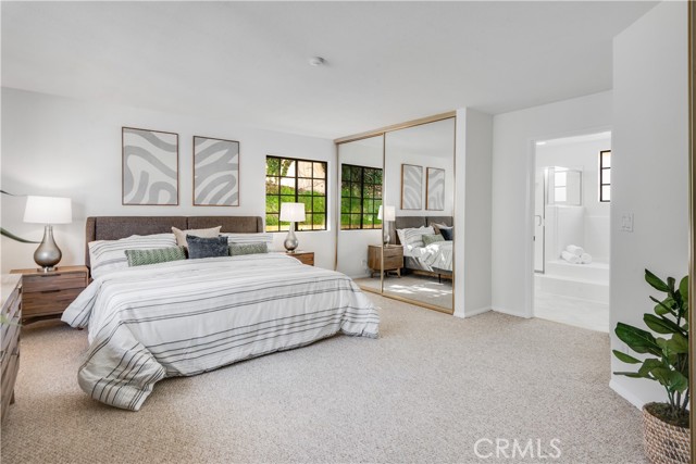 Detail Gallery Image 15 of 28 For 2008 Mathews Ave #C,  Redondo Beach,  CA 90278 - 3 Beds | 2/1 Baths