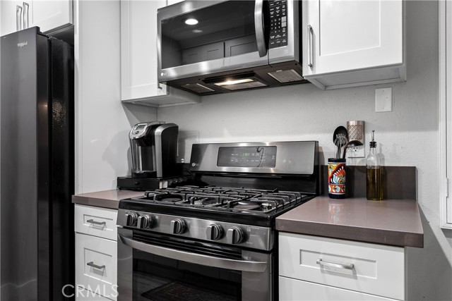 Detail Gallery Image 15 of 31 For 6600 Warner Ave #119,  Huntington Beach,  CA 92647 - 1 Beds | 1 Baths