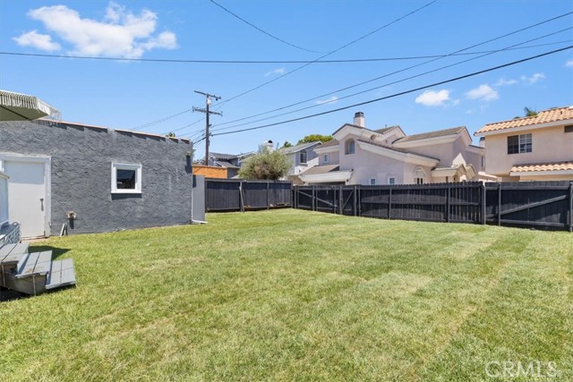 1742 Martina Avenue, Torrance CA: https://media.crmls.org/medias/0a5f6d6d-d926-450d-9f65-c87f87c58ec6.jpg
