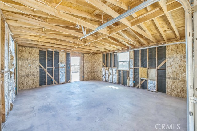 64515 Del Oro Road, Joshua Tree CA: https://media.crmls.org/medias/0a6038b7-9c8d-4da6-8e2d-3c02e10b1335.jpg