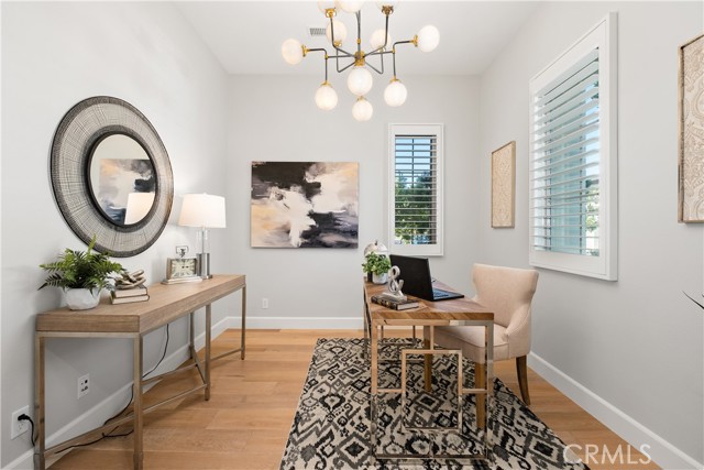Detail Gallery Image 17 of 46 For 64 English Saddle, Irvine,  CA 92602 - 4 Beds | 4/1 Baths