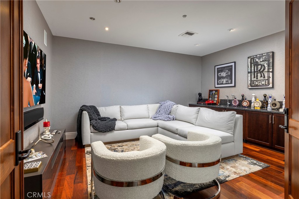 345 E Colorado Boulevard 404Pasadena img 37