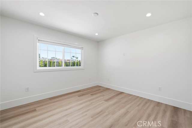 Detail Gallery Image 17 of 26 For 18584 Redwood, Fountain Valley,  CA 92708 - 3 Beds | 2/1 Baths