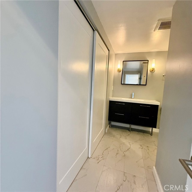 Detail Gallery Image 15 of 20 For 1200 Ocean Bld #76,  Long Beach,  CA 90802 - 0 Beds | 1 Baths