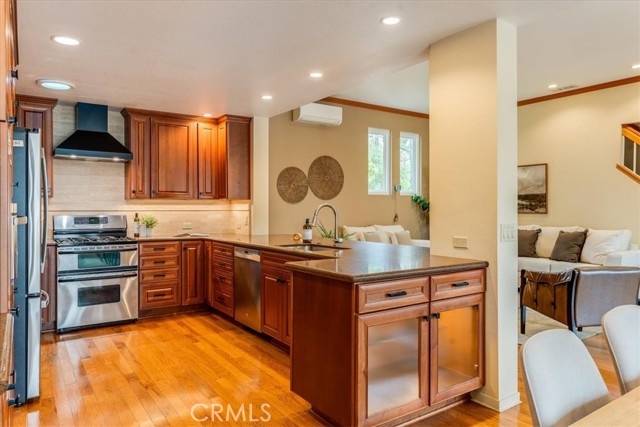 Detail Gallery Image 13 of 56 For 3930 Hollyhock Way, San Luis Obispo,  CA 93401 - 3 Beds | 3 Baths