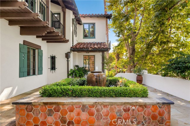 Detail Gallery Image 4 of 53 For 11572 Cielo Pl, North Tustin,  CA 92705 - 4 Beds | 3/1 Baths