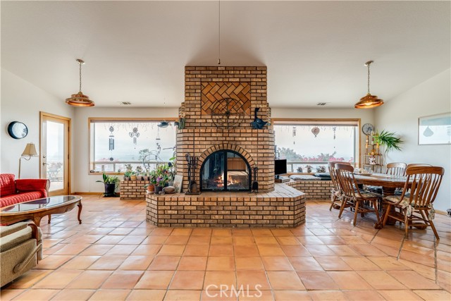 585 Via Mira Valle, Nipomo CA: https://media.crmls.org/medias/0a620e77-ede0-4366-8ddf-e4c02d81d8f0.jpg