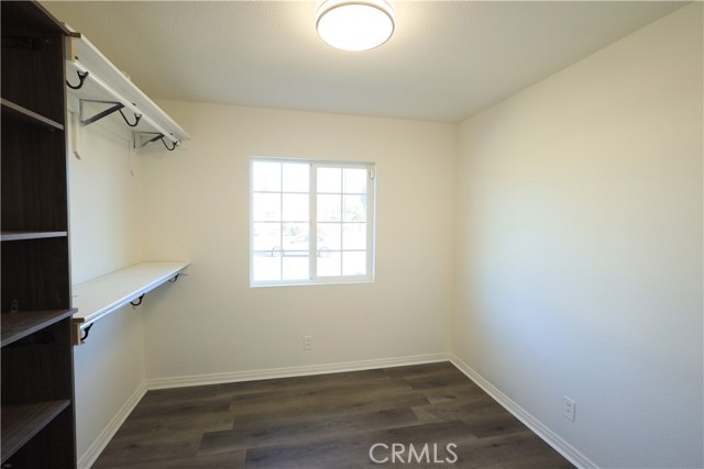 Detail Gallery Image 8 of 14 For 1283 Essex, Pomona,  CA 91767 - 4 Beds | 2 Baths