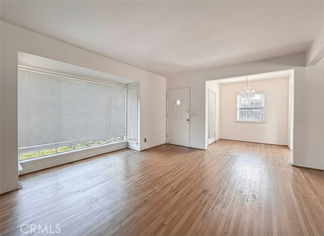 Detail Gallery Image 9 of 39 For 6223 Klump, North Hollywood,  CA 91606 - 2 Beds | 1 Baths