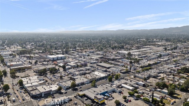 7114 Reseda Boulevard, Reseda (los Angeles), California 91335, ,Commercial Lease,For Rent,7114 Reseda Boulevard,CRSR24134654