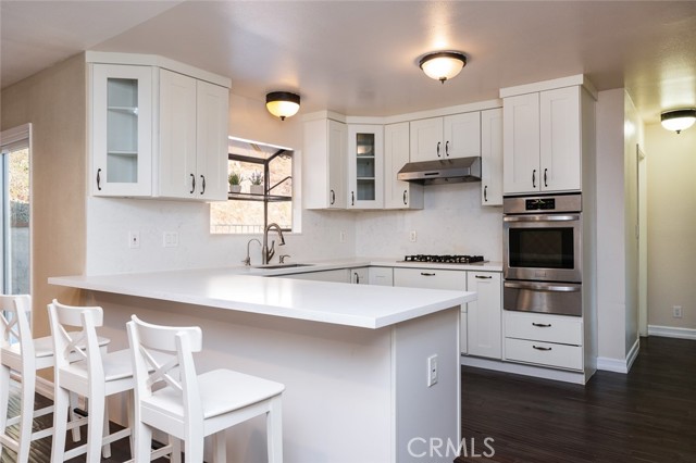 Detail Gallery Image 12 of 27 For 5271 Gould Ave, La Canada Flintridge,  CA 91011 - 3 Beds | 3 Baths