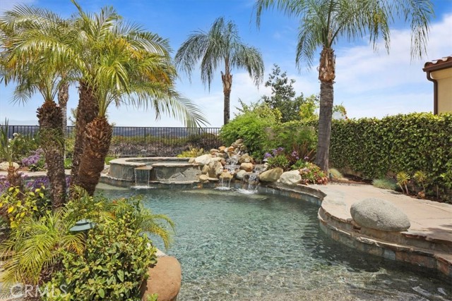 Detail Gallery Image 31 of 37 For 27086 Maple Tree Ct, Valencia,  CA 91381 - 4 Beds | 3 Baths