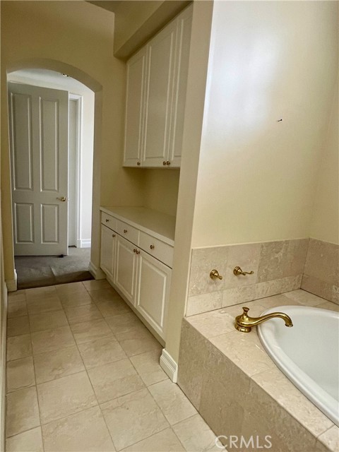 11847 Gorham Avenue, Los Angeles CA: https://media.crmls.org/medias/0a6386f7-09ed-4190-8c4e-d6032db1788d.jpg