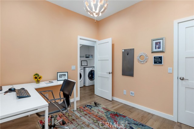 Detail Gallery Image 28 of 32 For 439 Camino De Las Colinas, Redondo Beach,  CA 90277 - 3 Beds | 2/1 Baths