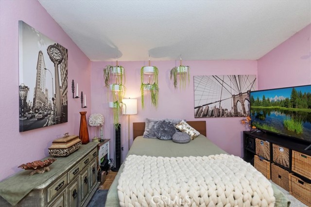 Detail Gallery Image 23 of 31 For 156 S Loretta, Rialto,  CA 92376 - 4 Beds | 2 Baths