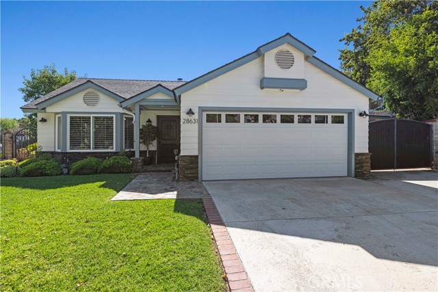 28631 Winterdale Drive, Canyon Country CA: https://media.crmls.org/medias/0a64cb18-9d25-4d7f-a5b1-bfee0a286bb2.jpg