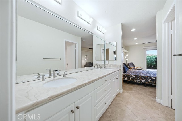 Detail Gallery Image 12 of 38 For 4852 Cabana Dr #104,  Huntington Beach,  CA 92649 - 2 Beds | 2 Baths