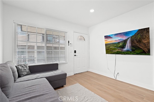 Detail Gallery Image 5 of 36 For 315 S Garnsey St, Santa Ana,  CA 92701 - – Beds | – Baths