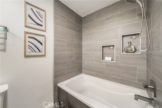 Image 22 of 34 For 19971 Fernglen