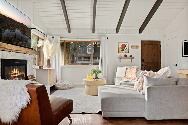 39298 Willow Landing Road, Big Bear Lake, CA 92315