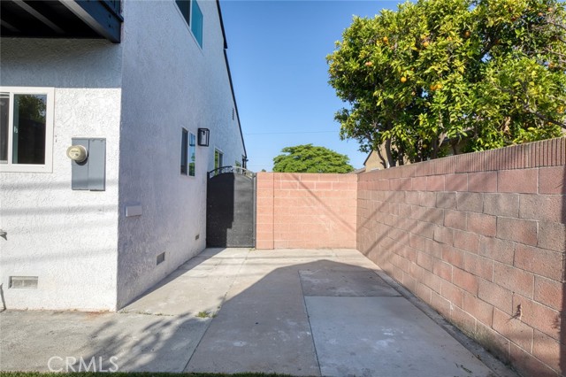 11091 Ranger Drive, Los Alamitos CA: https://media.crmls.org/medias/0a68d240-18e0-4e91-912f-1fea69560d7e.jpg