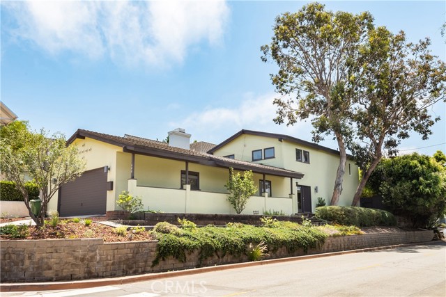 600 29th Street, Manhattan Beach, California 90266, 2 Bedrooms Bedrooms, ,2 BathroomsBathrooms,Residential,Sold,29th,SB21252826