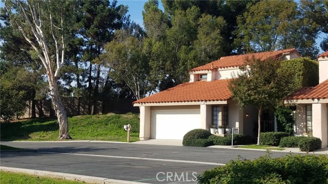 28 Tahoe, Irvine, CA 92612