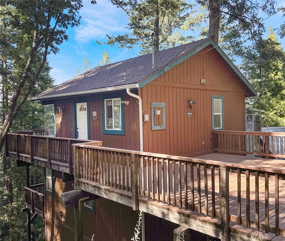26388 Forest Lane
