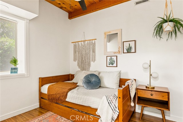1296 Calgary Drive, Lake Arrowhead CA: https://media.crmls.org/medias/0a6beef9-321d-42b9-acbc-23a0e195c254.jpg