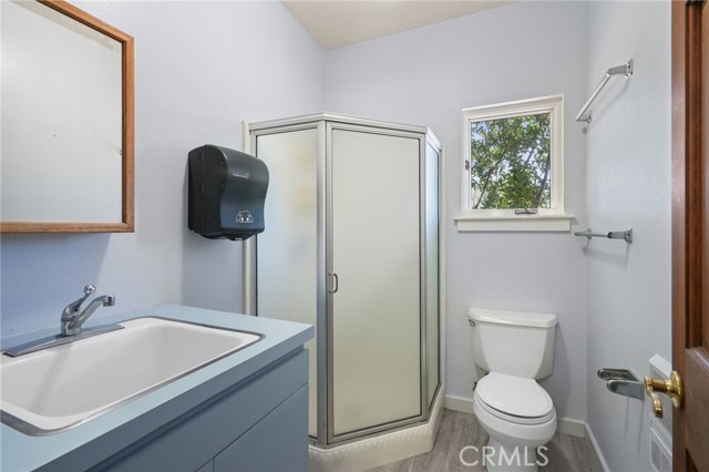 13532 Pineridge Court, Yucaipa CA: https://media.crmls.org/medias/0a6c75a4-f321-4edd-87d5-c8df8771cc17.jpg