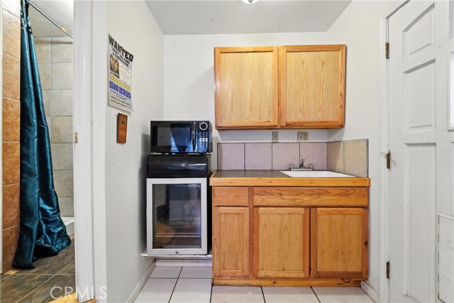 373 Redwood Lane, Crestline CA: https://media.crmls.org/medias/0a6dc4ff-23f3-4af9-a3fc-4234136b99b9.jpg