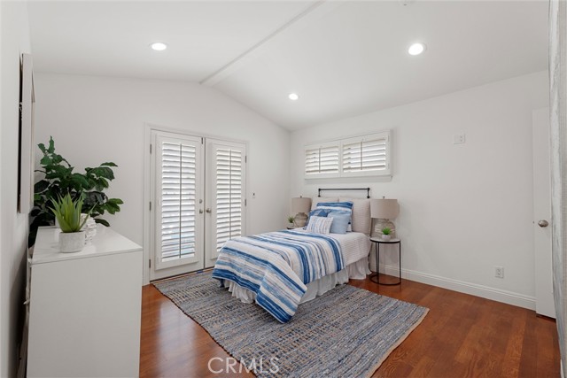 2000 Walnut Avenue, Manhattan Beach CA: https://media.crmls.org/medias/0a6e190b-2cb1-45b0-b10e-9517ac74c725.jpg