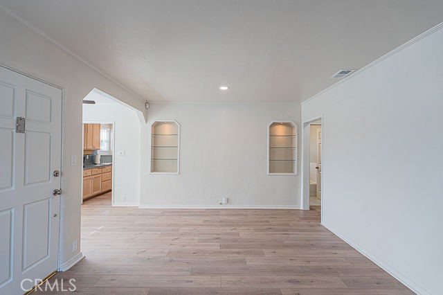 Detail Gallery Image 8 of 32 For 6503 Ferguson, Los Angeles,  CA 90022 - 2 Beds | 1 Baths
